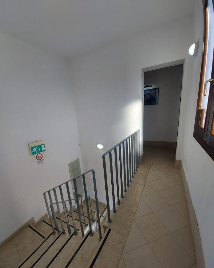 Ionia Hotel 3*