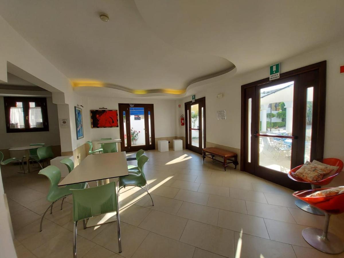 Hotel Ionia 3*